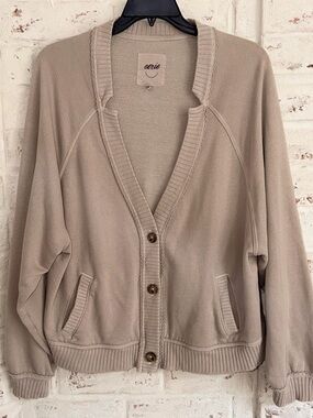 Aerie Oversized Button Front Cardigan Sweatshirt XL Beige Soft Lounge Pockets